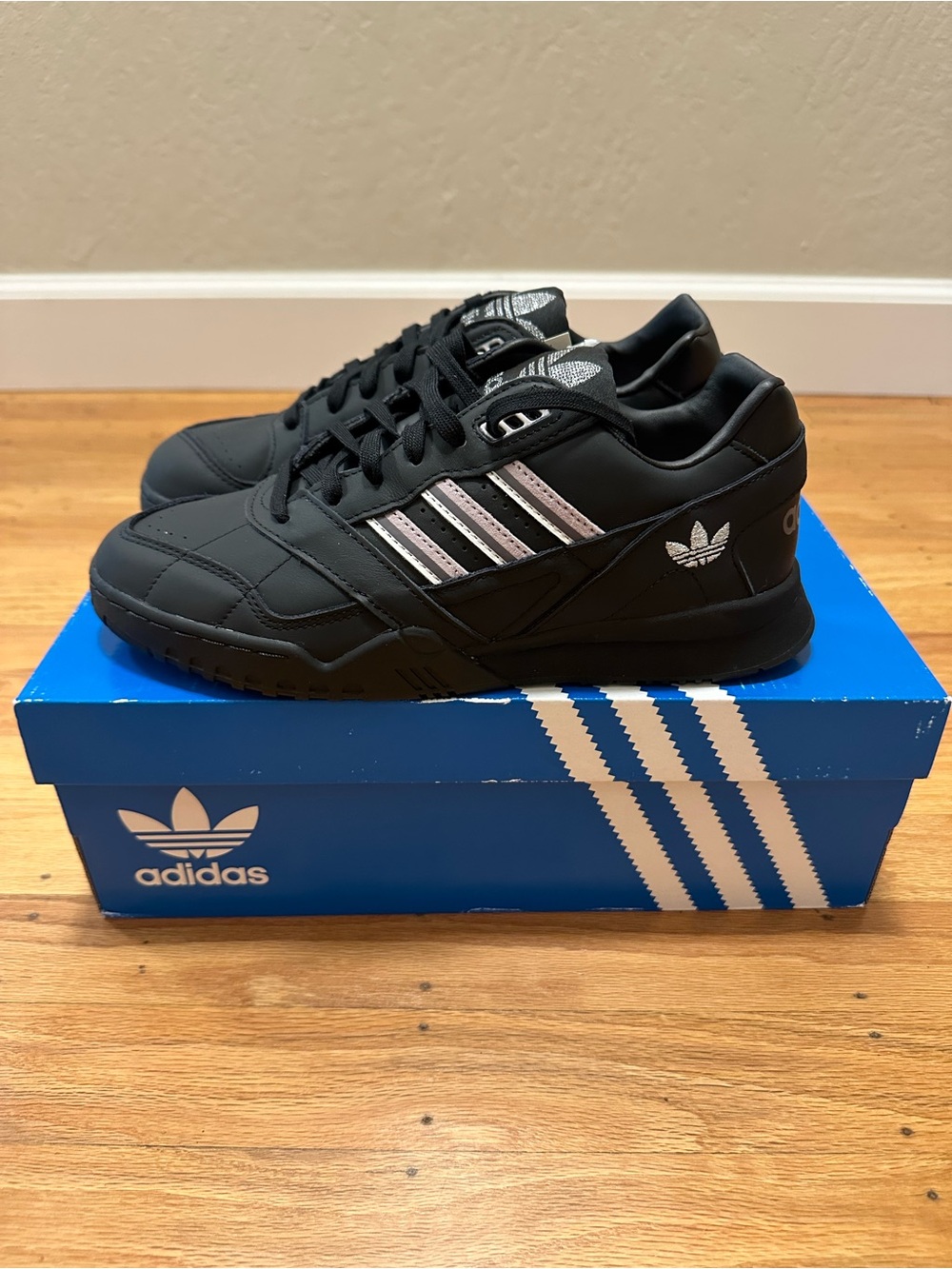 Adidas AR Trainer Black Soft Vision